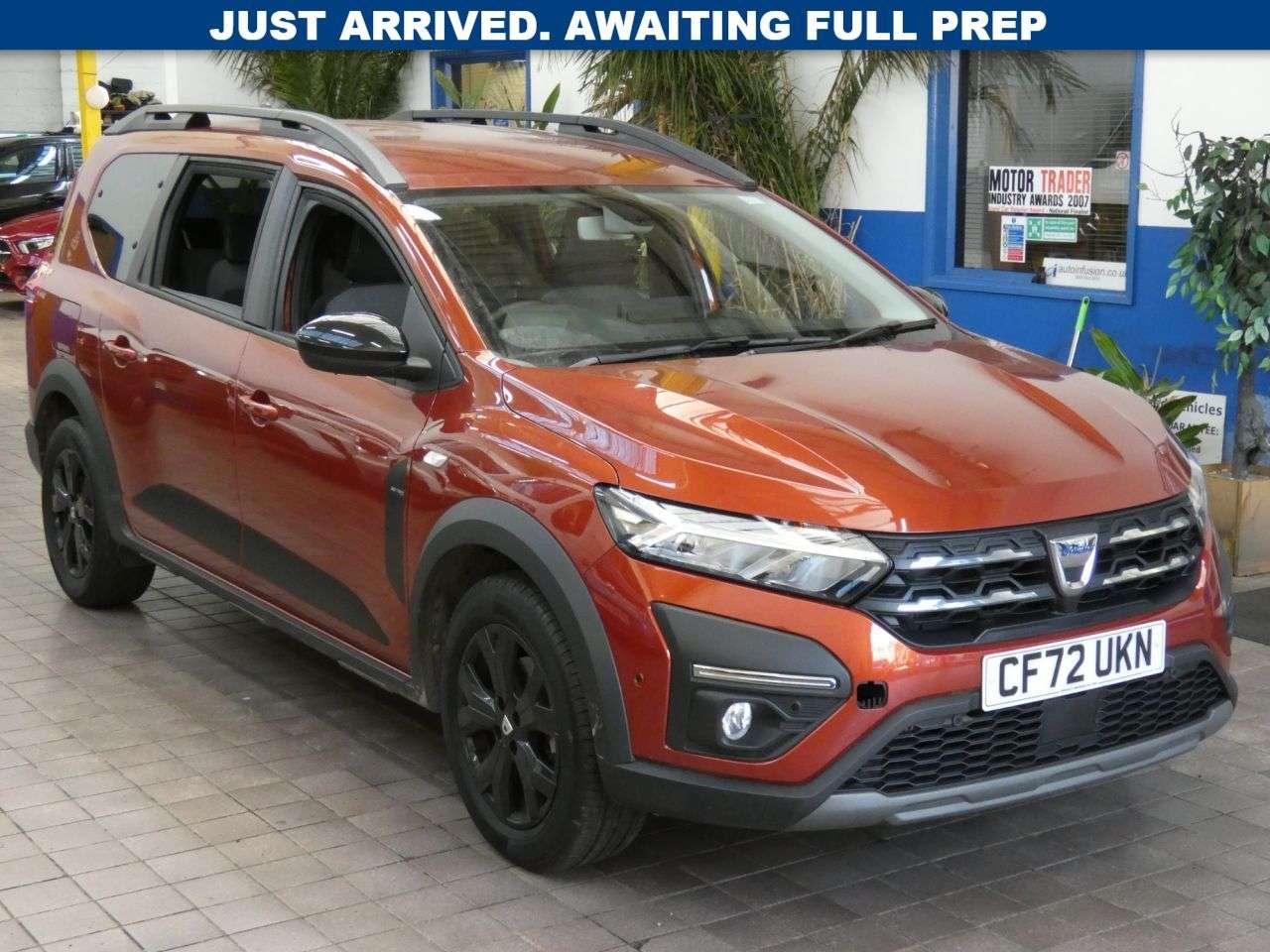 A 2022 DACIA JOGGER 1.0 TCe Extreme SE MPV 5dr Petrol Manual Euro 6 (s/s) (110 ps) GENUINE LOW A 2022 DACIA JOGGER 1.0 TCe Extreme SE MPV 5dr Petrol Manual Euro 6 (s/s) (110 ps) GENUINE LOW
