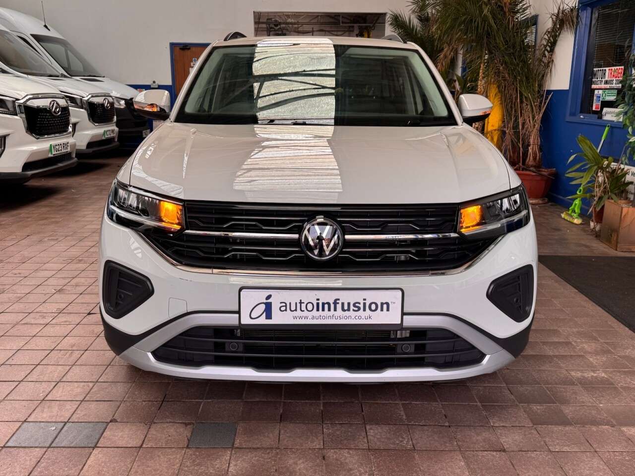A 2025 VOLKSWAGEN T-CROSS 1.0 TSI Match SUV 5dr Petrol DSG Euro 6 (s/s) (115 ps) AIR CON CARPLAY CAME A 2025 VOLKSWAGEN T-CROSS 1.0 TSI Match SUV 5dr Petrol DSG Euro 6 (s/s) (115 ps) AIR CON CARPLAY CAME