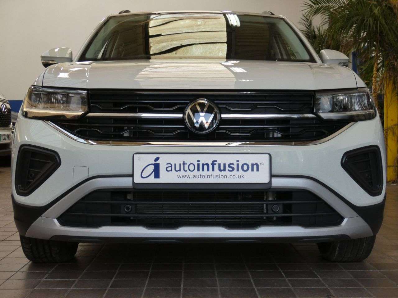 A 2025 VOLKSWAGEN T-CROSS 1.0 TSI Match SUV 5dr Petrol DSG Euro 6 (s/s) (115 ps) AIR CON CARPLAY CAME A 2025 VOLKSWAGEN T-CROSS 1.0 TSI Match SUV 5dr Petrol DSG Euro 6 (s/s) (115 ps) AIR CON CARPLAY CAME