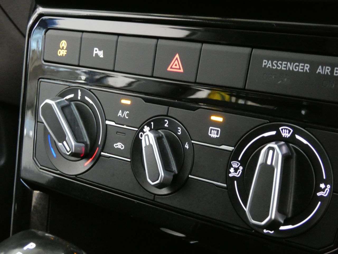 2025 VOLKSWAGEN T-CROSS 2025 VOLKSWAGEN T-CROSS