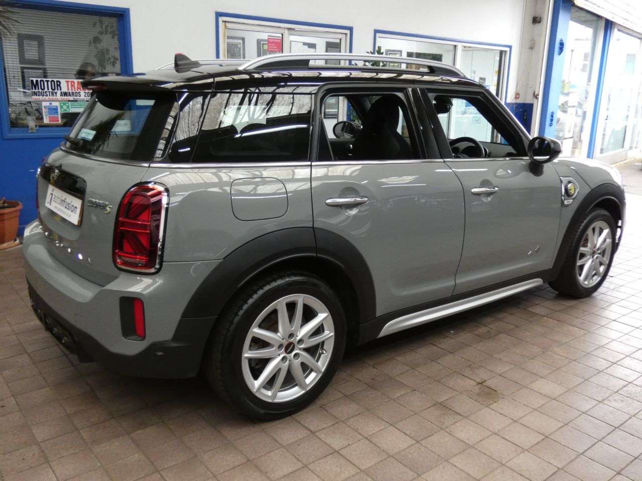 2021 MINI COUNTRYMAN 2021 MINI COUNTRYMAN