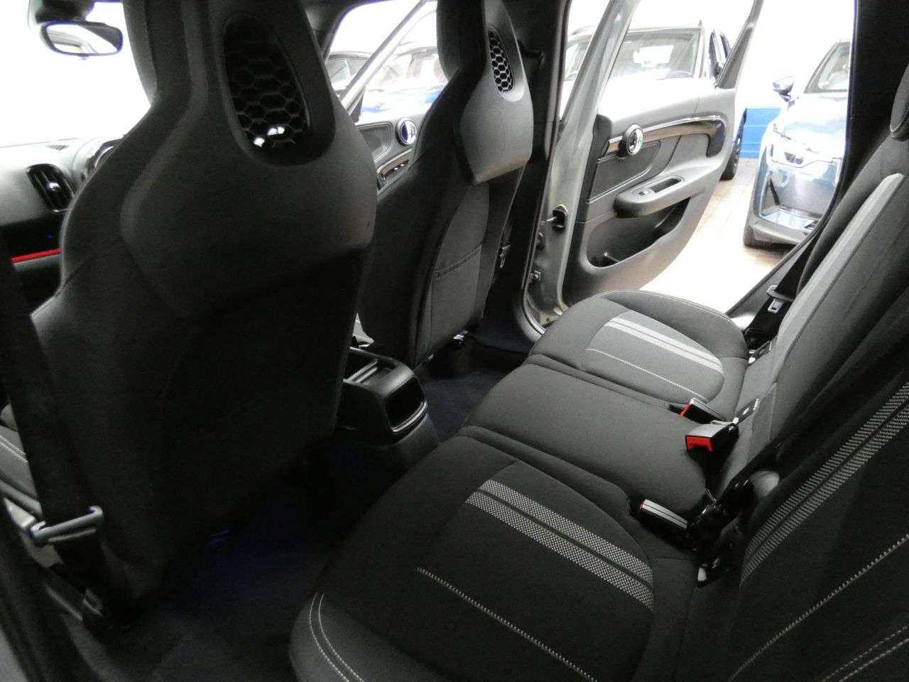 2021 MINI COUNTRYMAN 2021 MINI COUNTRYMAN