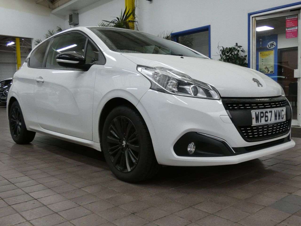 2018 PEUGEOT 208 2018 PEUGEOT 208