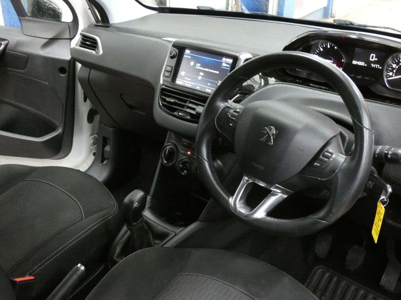 2018 PEUGEOT 208 2018 PEUGEOT 208