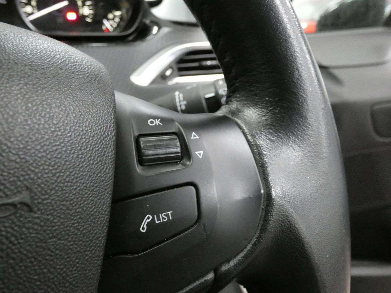 2018 PEUGEOT 208 2018 PEUGEOT 208