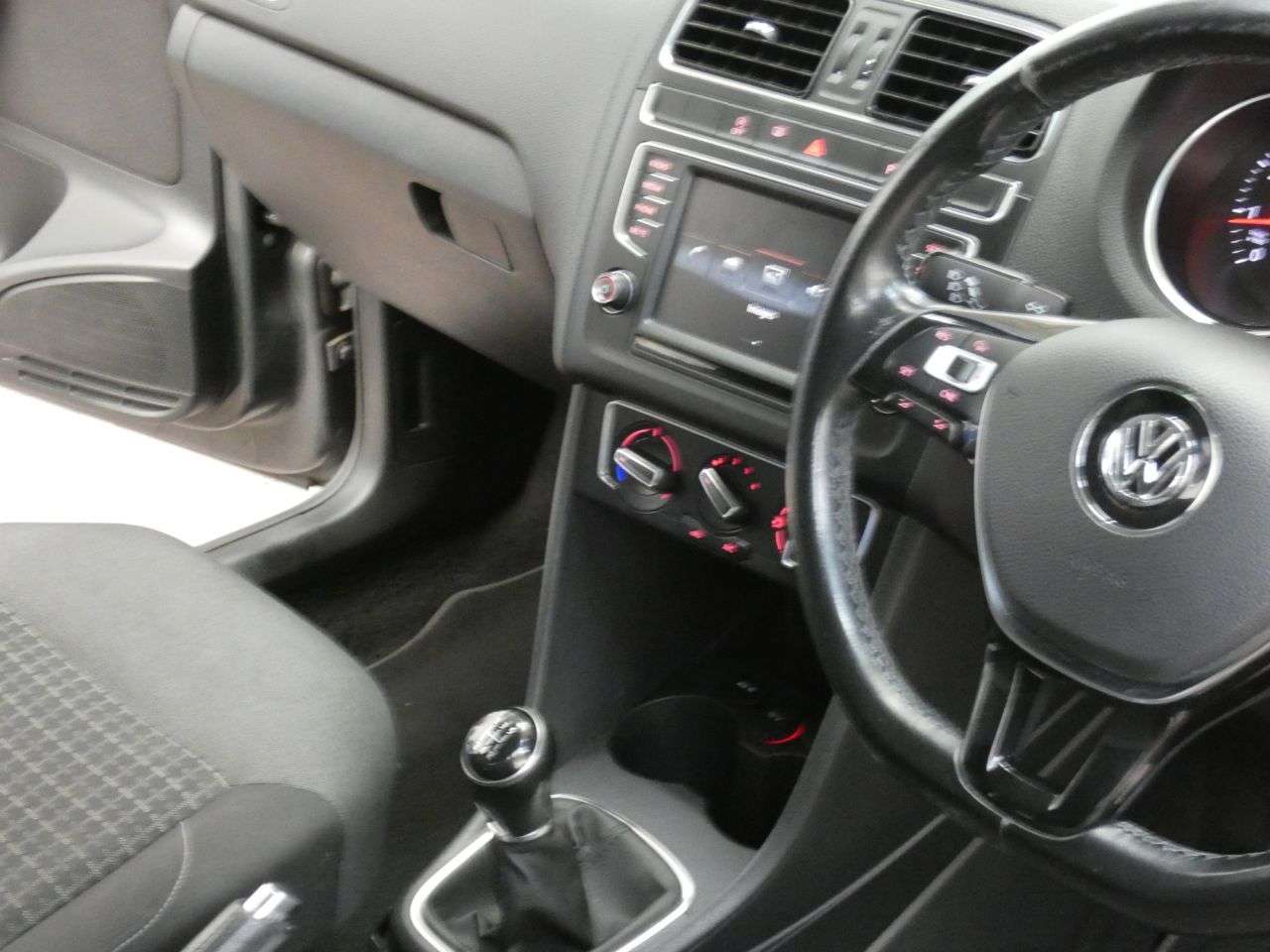 2016 VOLKSWAGEN POLO 2016 VOLKSWAGEN POLO