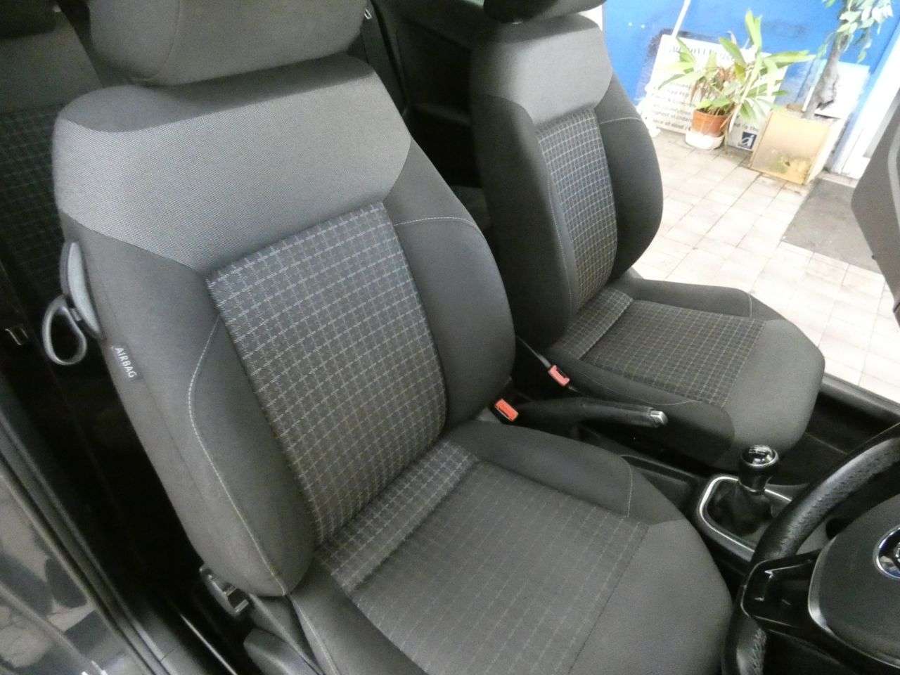 2016 VOLKSWAGEN POLO 2016 VOLKSWAGEN POLO