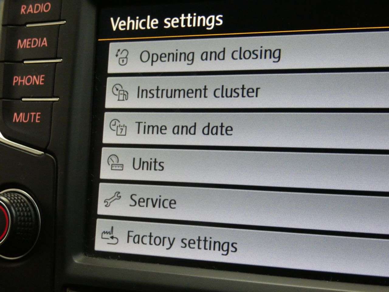 2016 VOLKSWAGEN POLO 2016 VOLKSWAGEN POLO