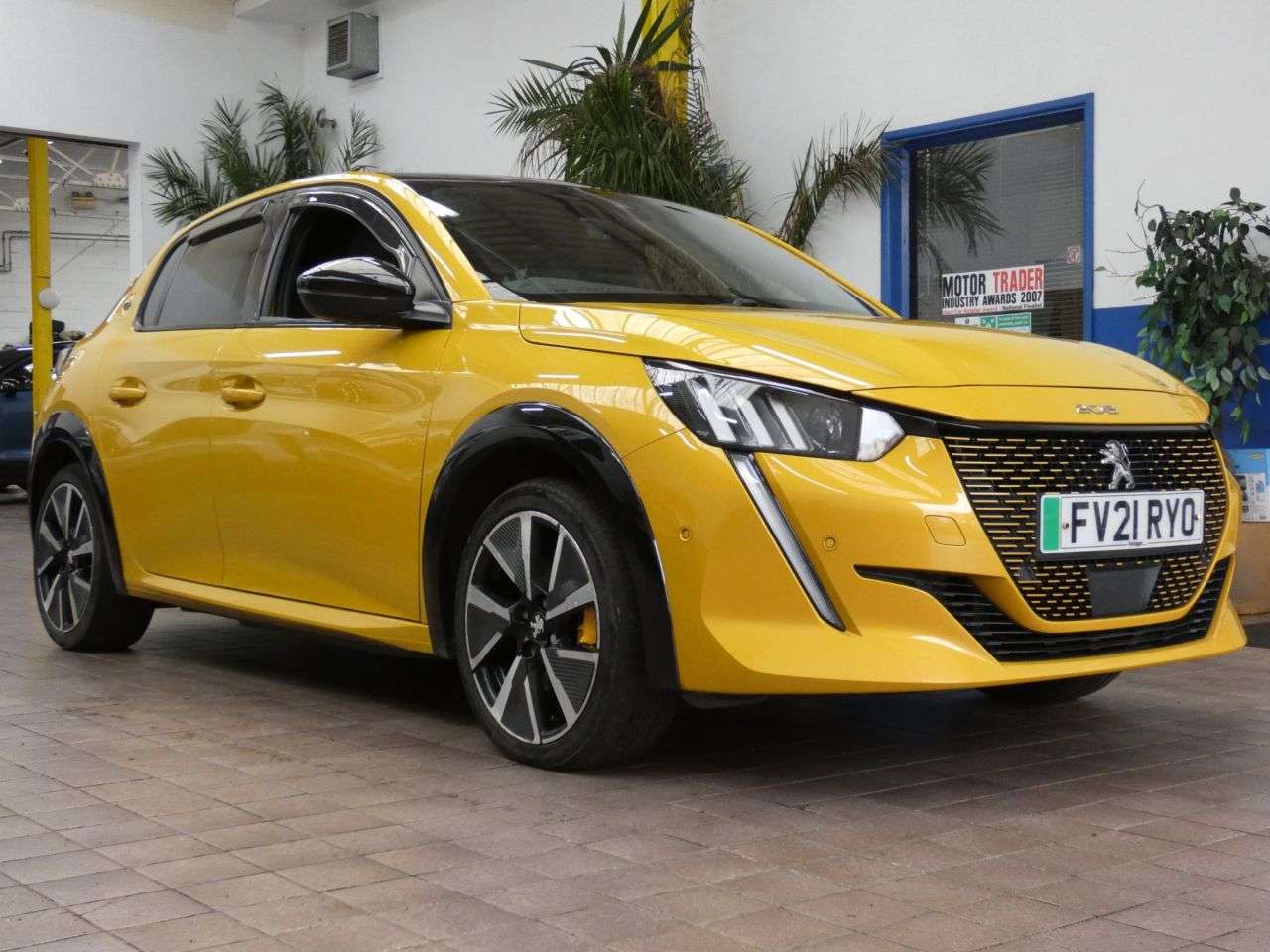 2021 PEUGEOT E-208 2021 PEUGEOT E-208