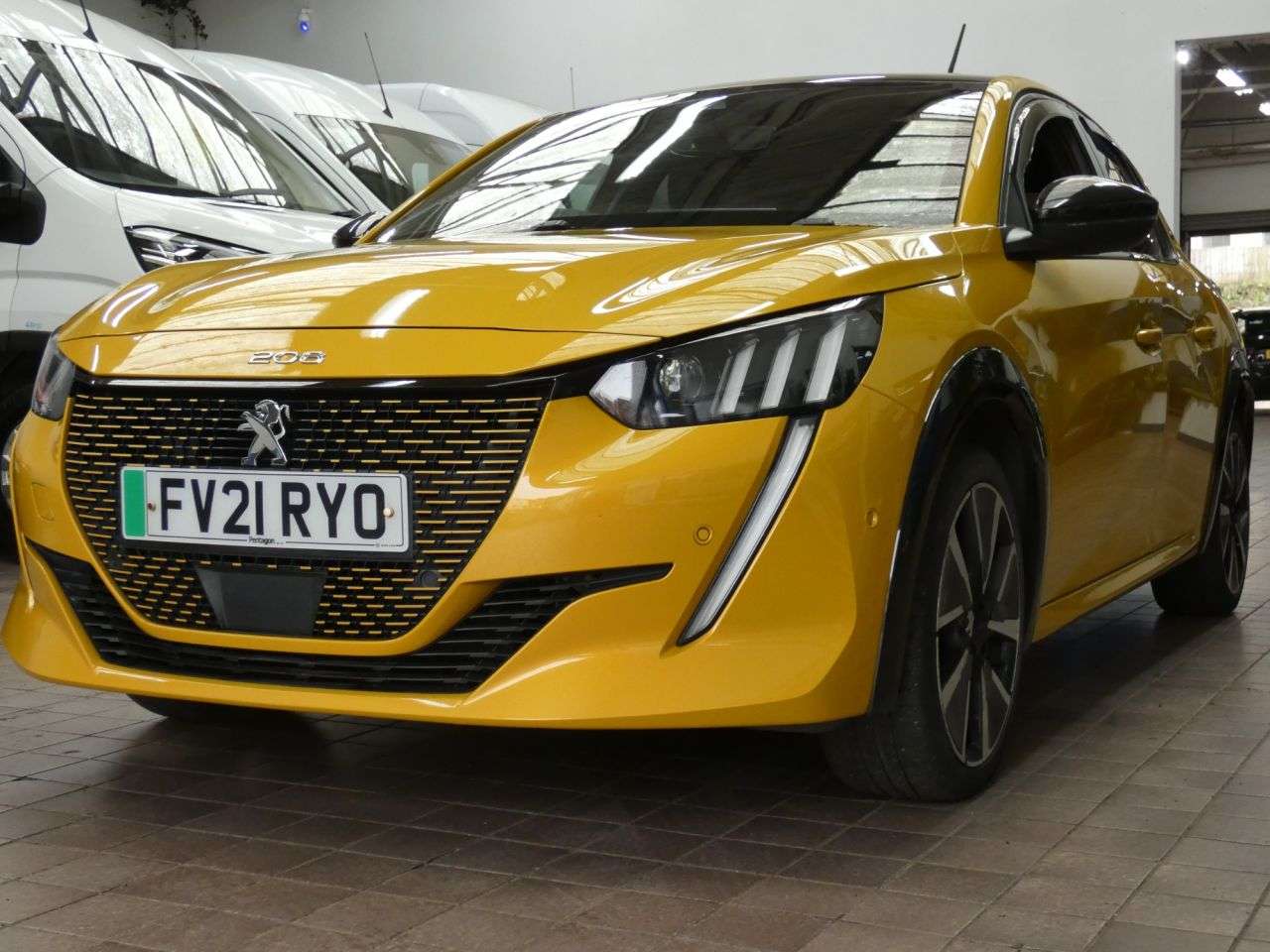 2021 PEUGEOT E-208 2021 PEUGEOT E-208