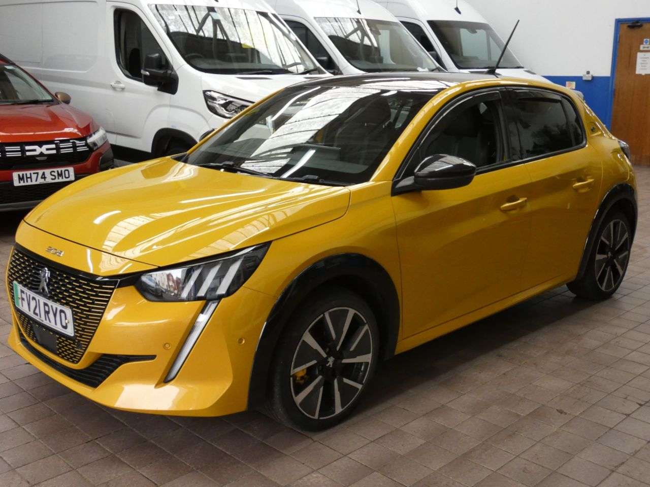 2021 PEUGEOT E-208 2021 PEUGEOT E-208