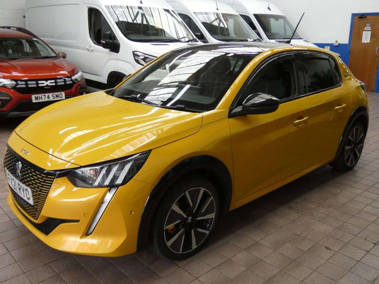 2021 PEUGEOT E-208 2021 PEUGEOT E-208