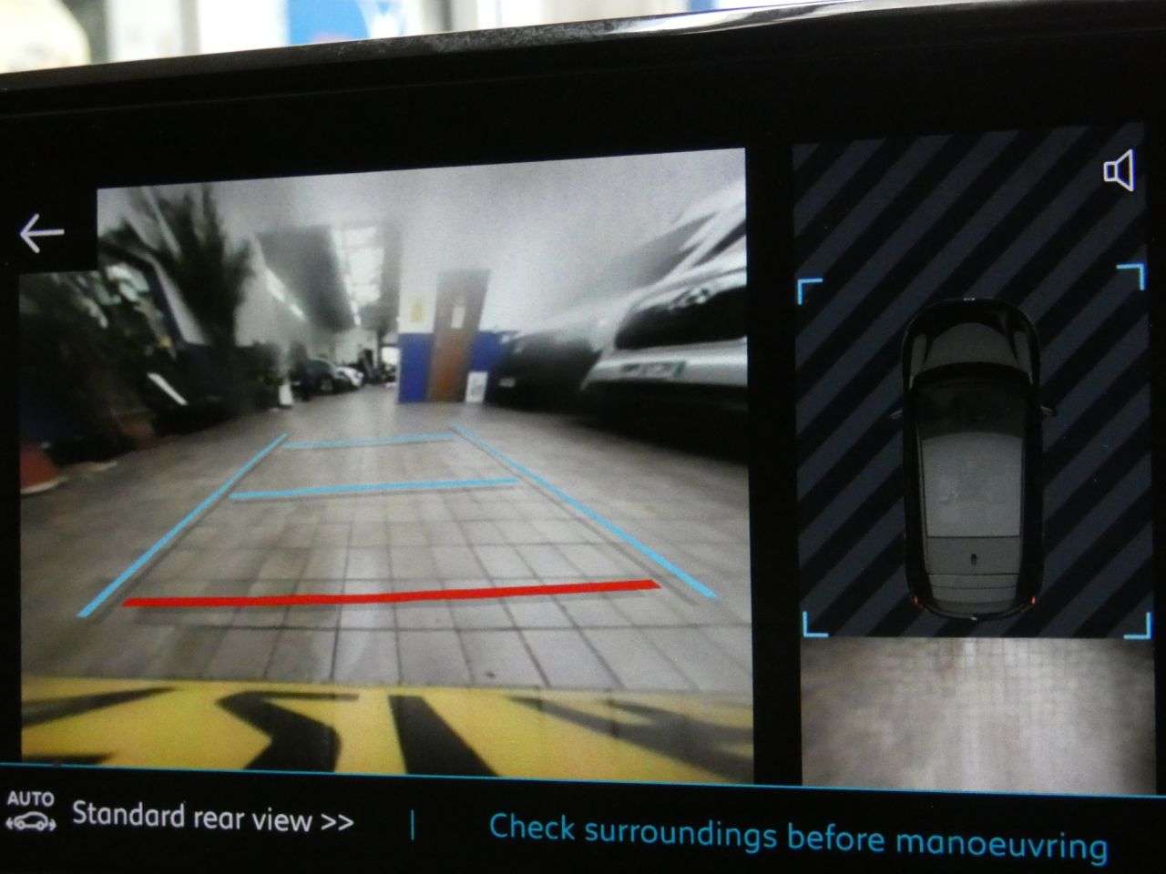 2021 PEUGEOT E-208 2021 PEUGEOT E-208