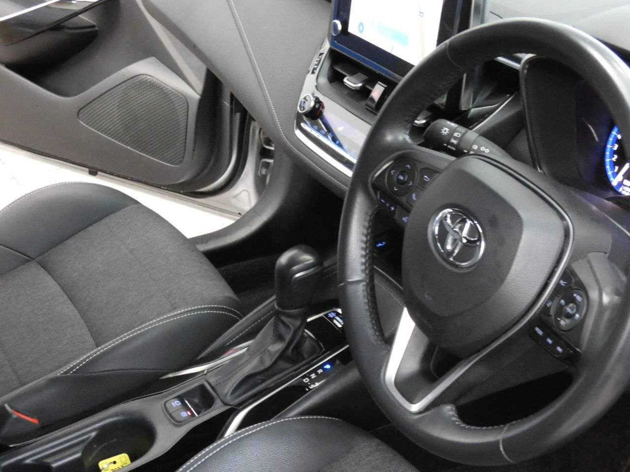 2022 TOYOTA COROLLA 2022 TOYOTA COROLLA