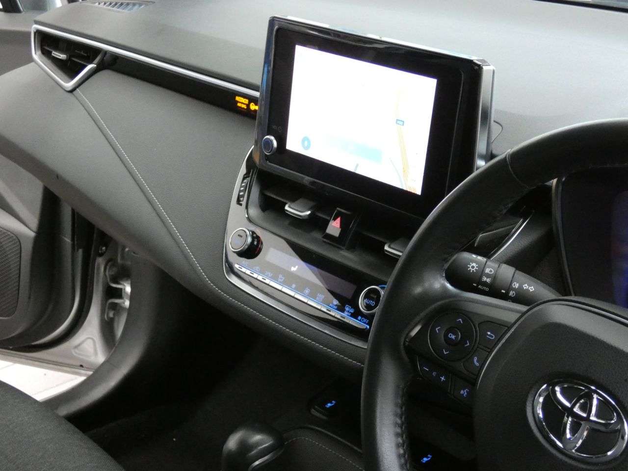 2022 TOYOTA COROLLA 2022 TOYOTA COROLLA