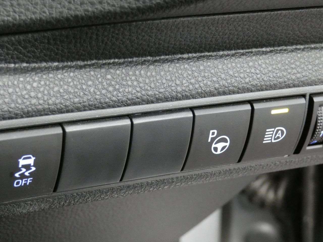 2022 TOYOTA COROLLA 2022 TOYOTA COROLLA