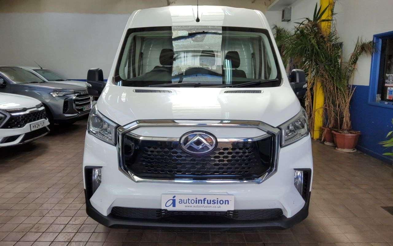 A 2023 MAXUS EDELIVER 9 72kWh Panel Van 5dr Electric Auto FWD L3 H2 (204 ps) GENUINE LOW MILES 1 OW A 2023 MAXUS EDELIVER 9 72kWh Panel Van 5dr Electric Auto FWD L3 H2 (204 ps) GENUINE LOW MILES 1 OW