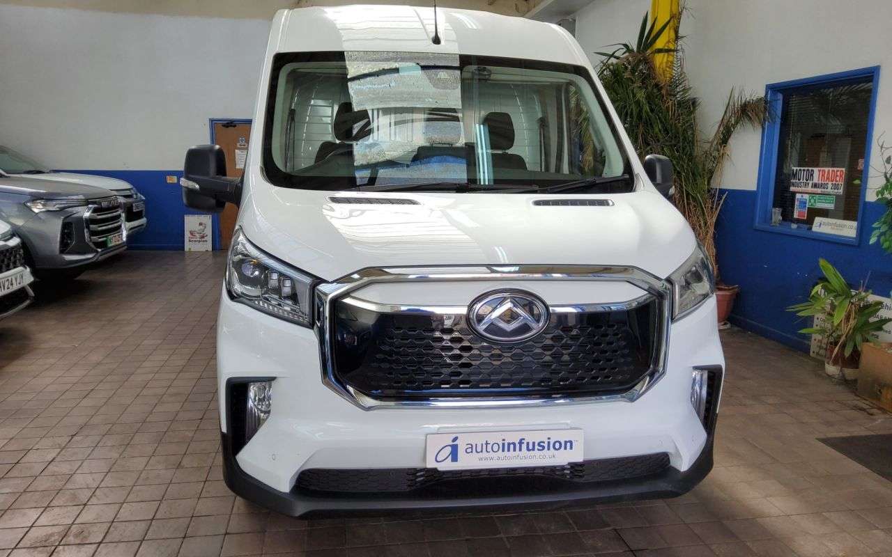 A 2023 MAXUS EDELIVER 9 72kWh Panel Van 5dr Electric Auto FWD L3 H2 (204 ps) GENUINE LOW MILES 1 OW A 2023 MAXUS EDELIVER 9 72kWh Panel Van 5dr Electric Auto FWD L3 H2 (204 ps) GENUINE LOW MILES 1 OW