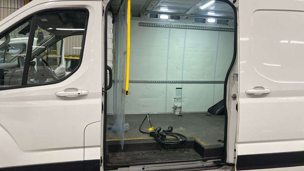 2023 MAXUS EDELIVER 9 2023 MAXUS EDELIVER 9