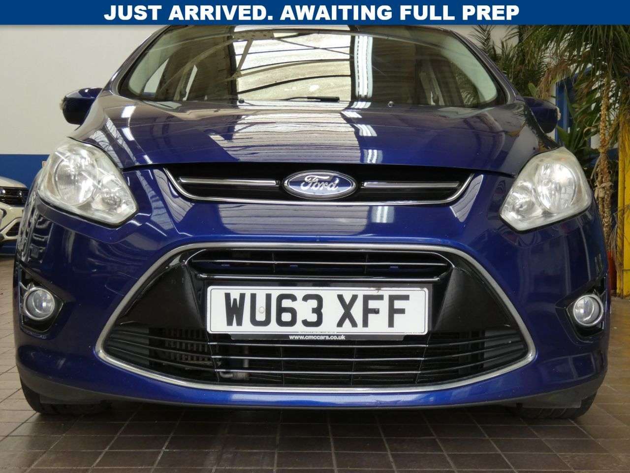 A 2013 FORD C-MAX 1.0T EcoBoost Titanium MPV 5dr Petrol Manual Euro 5 (s/s) (125 ps) NICE TID A 2013 FORD C-MAX 1.0T EcoBoost Titanium MPV 5dr Petrol Manual Euro 5 (s/s) (125 ps) NICE TID