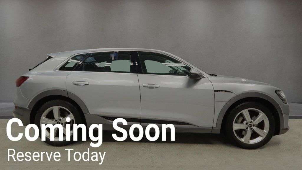 2021 AUDI E-TRON 2021 AUDI E-TRON