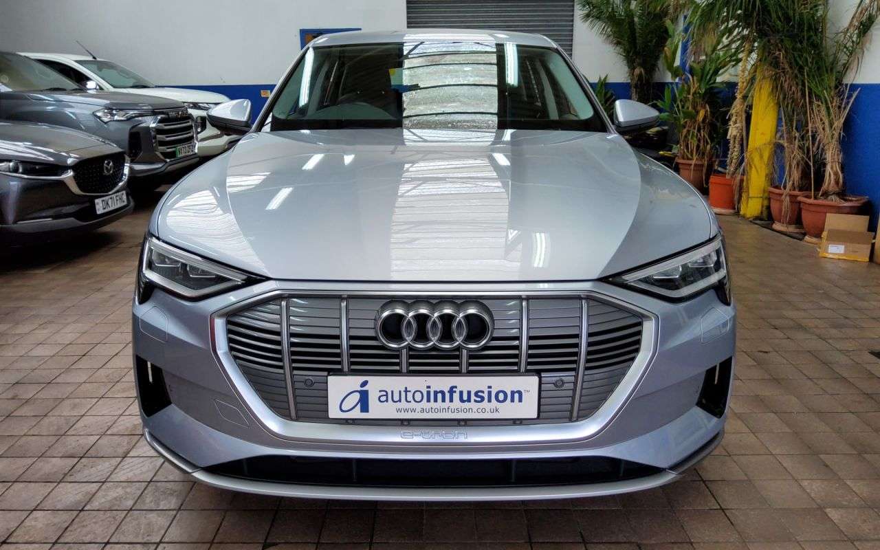 2021 AUDI E-TRON 2021 AUDI E-TRON