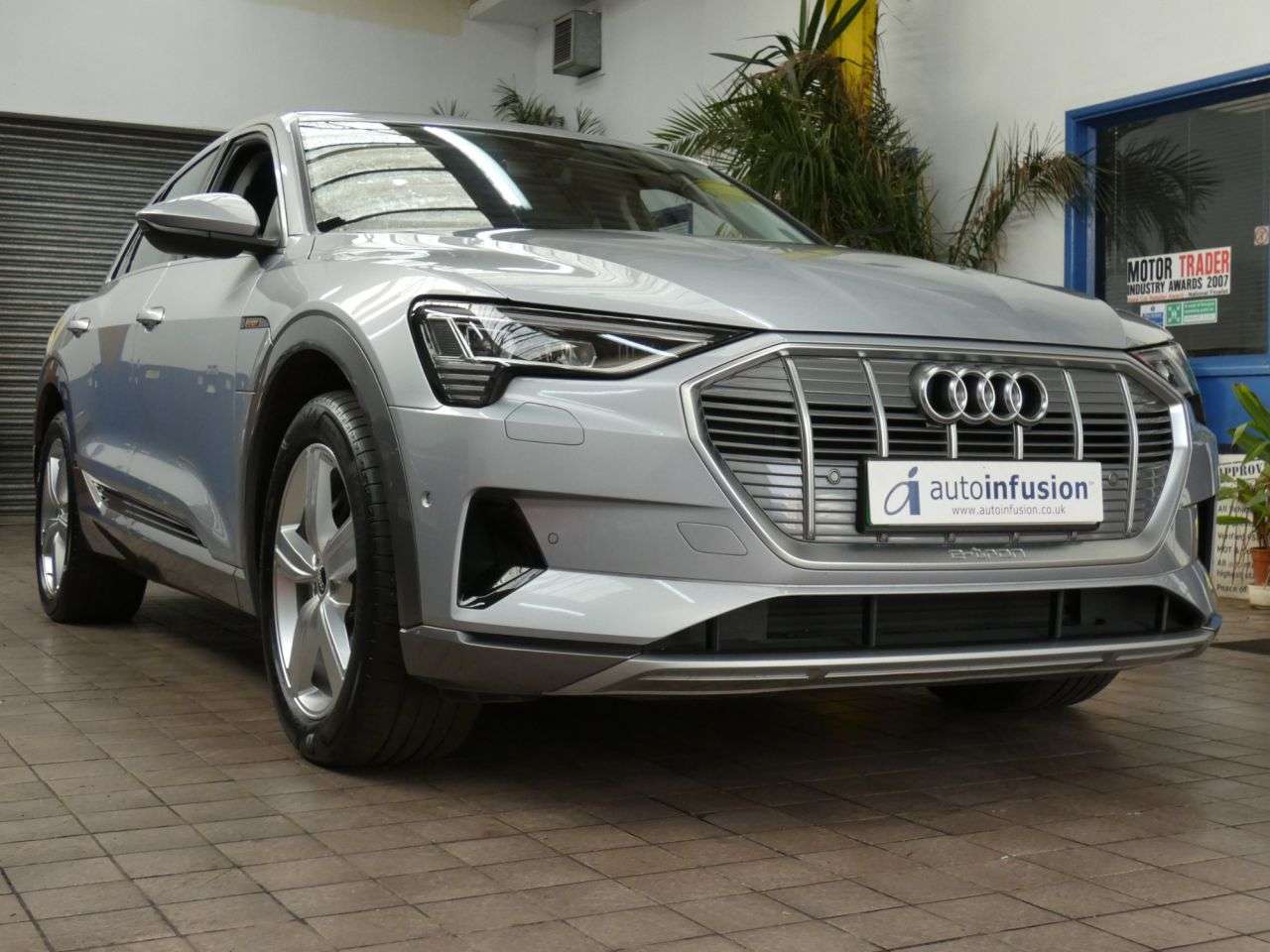2021 AUDI E-TRON 2021 AUDI E-TRON