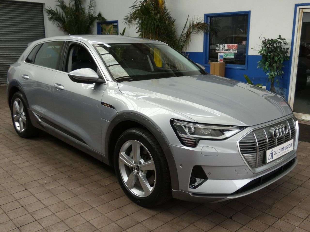 2021 AUDI E-TRON 2021 AUDI E-TRON