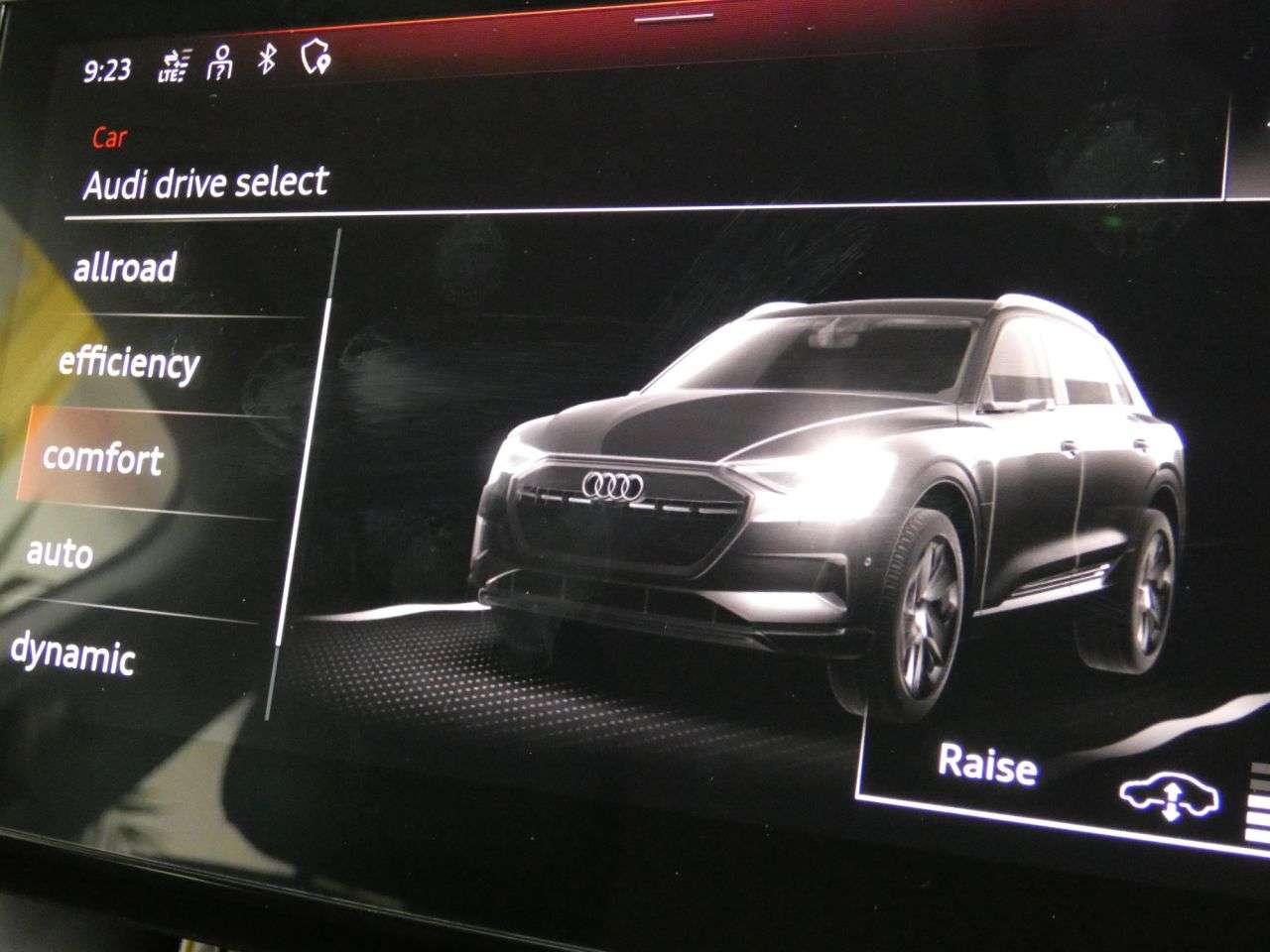 2021 AUDI E-TRON 2021 AUDI E-TRON