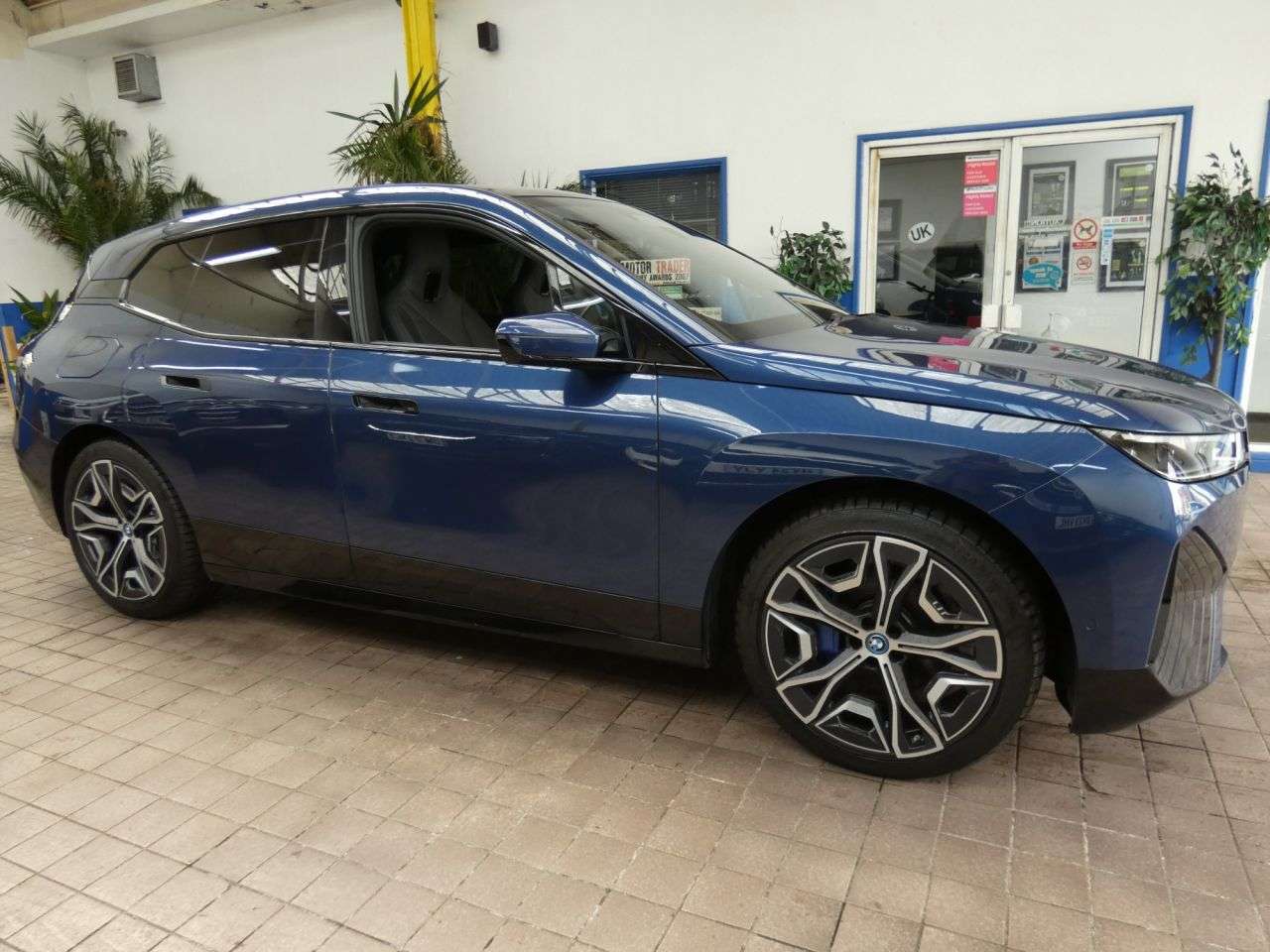 2022 BMW IX 2022 BMW IX