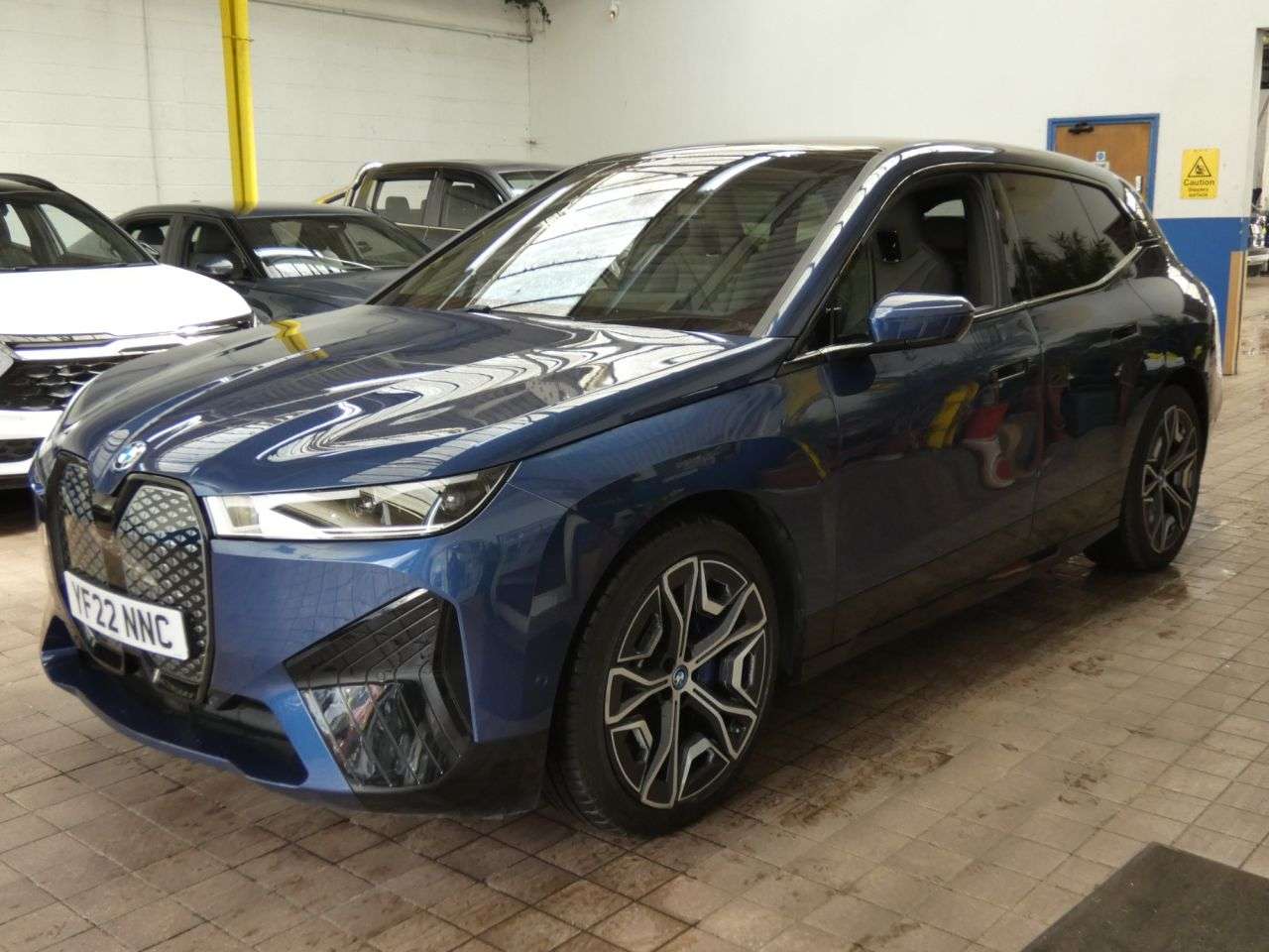 2022 BMW IX 2022 BMW IX