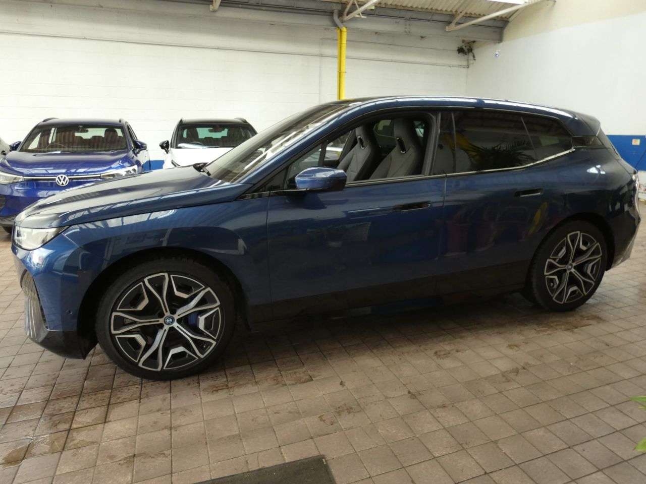 2022 BMW IX 2022 BMW IX