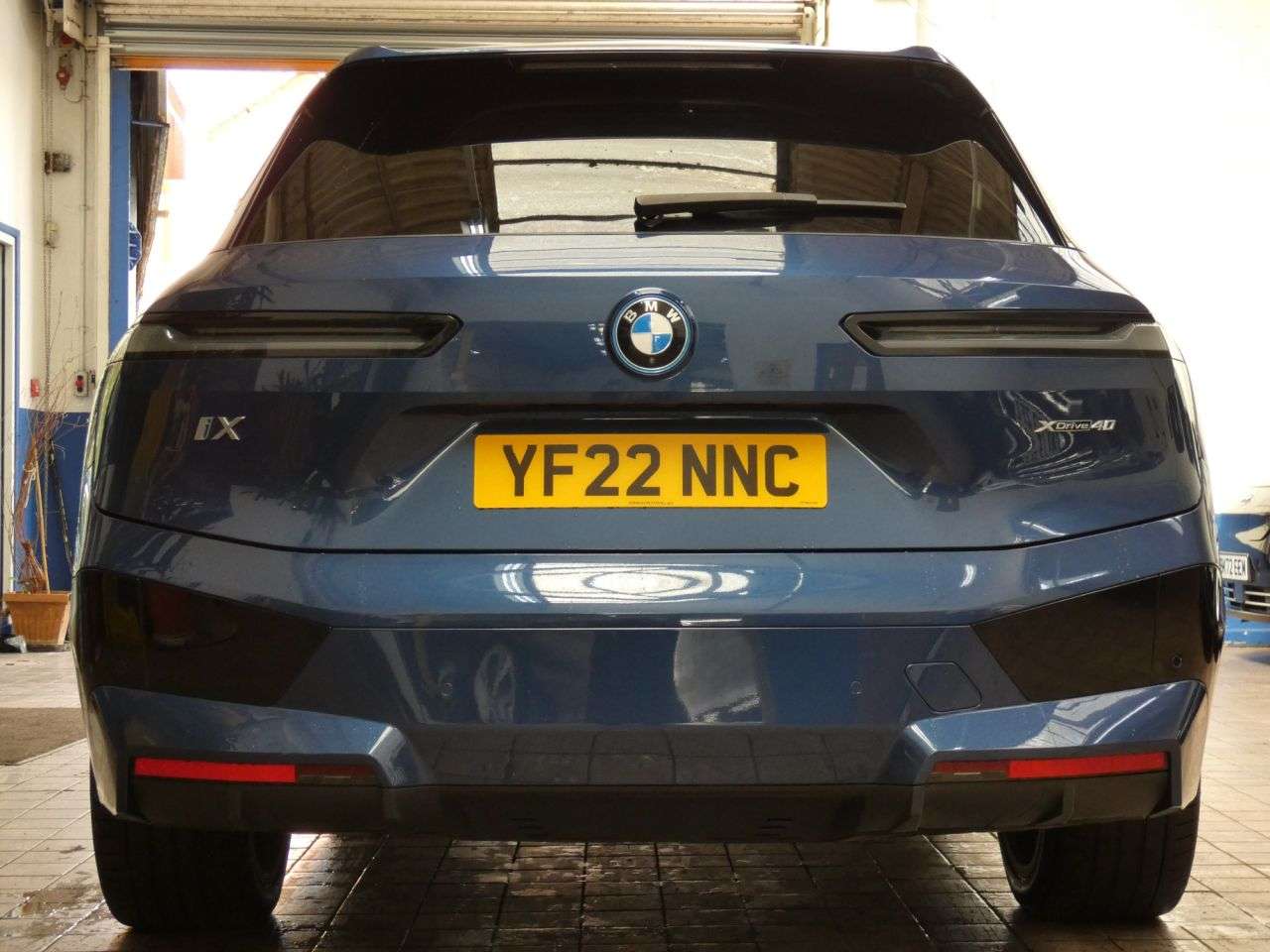 2022 BMW IX 2022 BMW IX