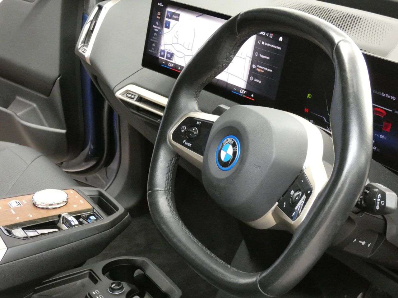 2022 BMW IX 2022 BMW IX