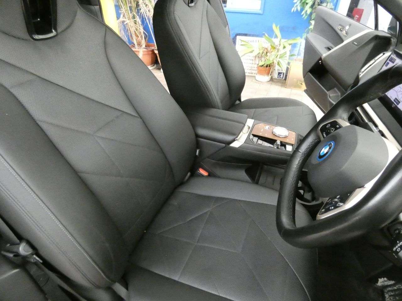 2022 BMW IX 2022 BMW IX