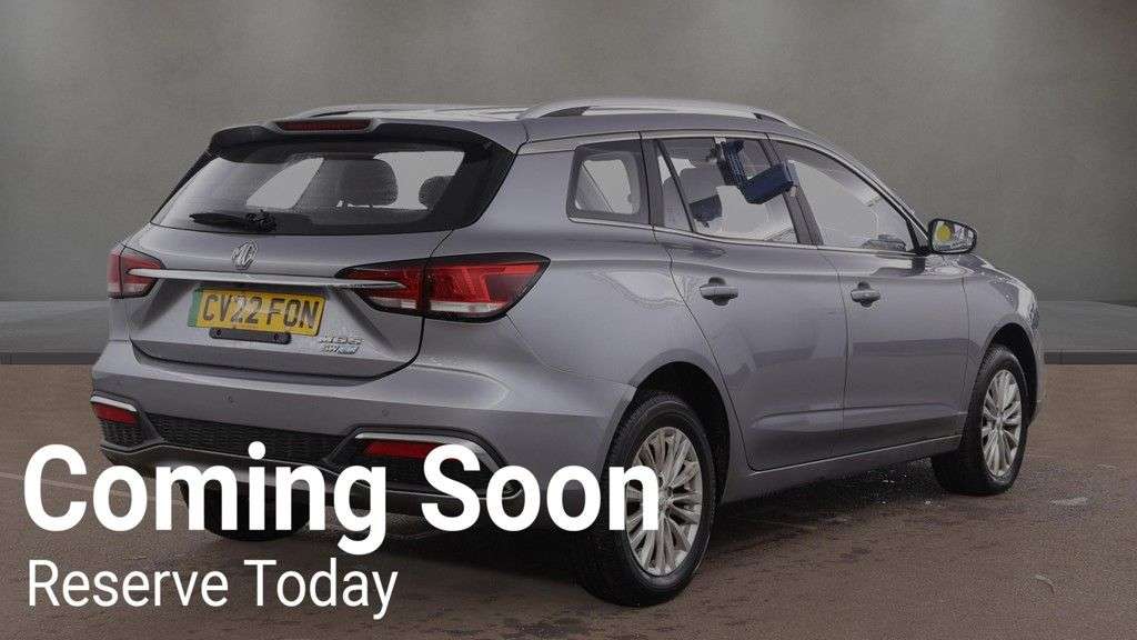 A 2022 MG MG5 61.1kWh Exclusive Long Range Estate 5dr Electric Auto (156 ps) Apple Car Pl A 2022 MG MG5 61.1kWh Exclusive Long Range Estate 5dr Electric Auto (156 ps) Apple Car Pl