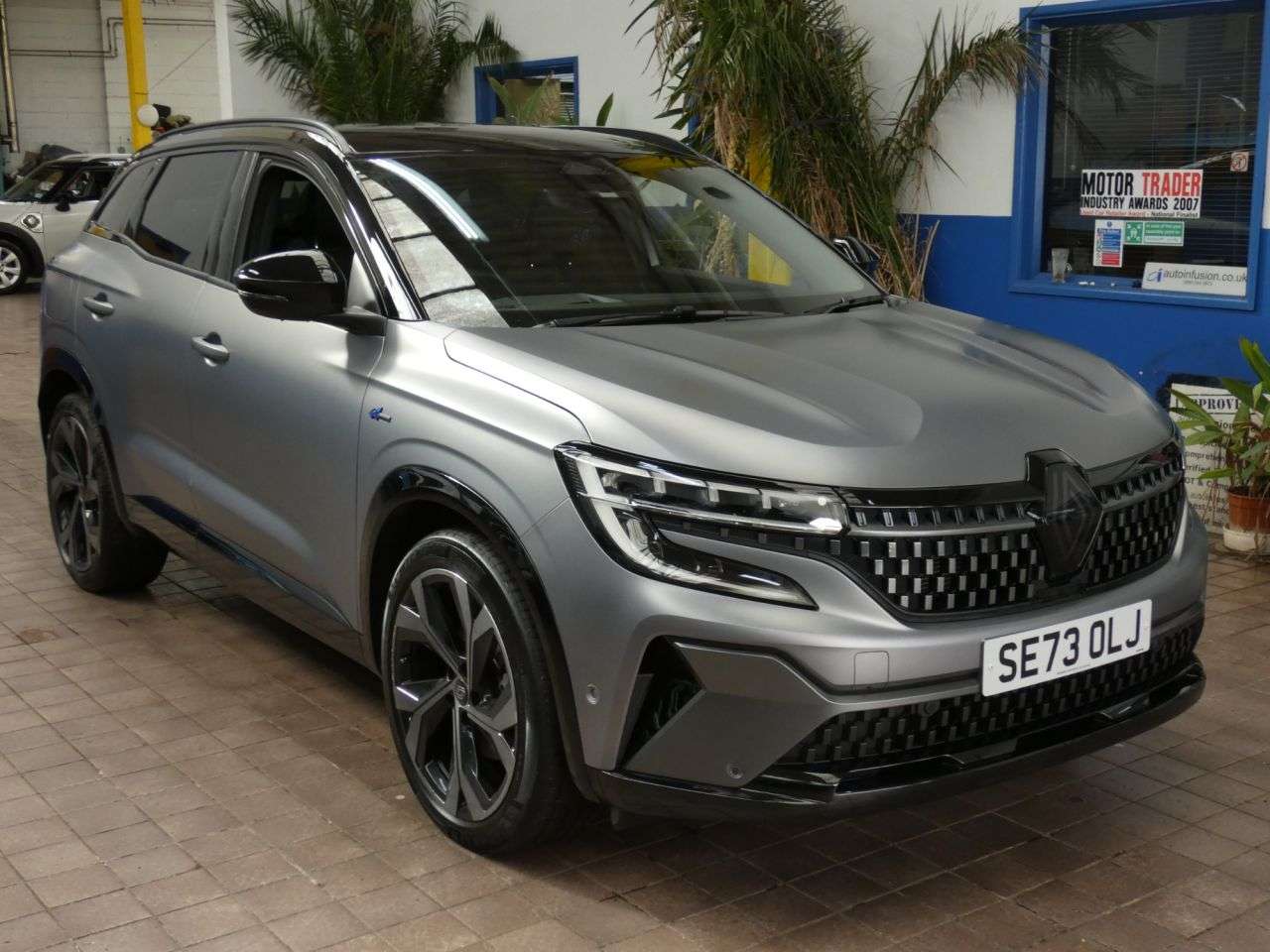A 2023 RENAULT AUSTRAL 1.2 E-TECH techno esprit Alpine SUV 5dr Petrol Hybrid Auto Euro 6 (s/s) (20 A 2023 RENAULT AUSTRAL 1.2 E-TECH techno esprit Alpine SUV 5dr Petrol Hybrid Auto Euro 6 (s/s) (20