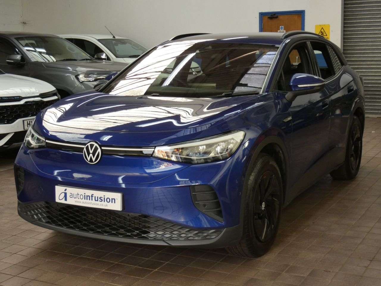 A 2023 VOLKSWAGEN ID.4 Pure Performance 52kWh Life SUV 5dr Electric Auto (170 ps) 1 OWNER SERVICE A 2023 VOLKSWAGEN ID.4 Pure Performance 52kWh Life SUV 5dr Electric Auto (170 ps) 1 OWNER SERVICE
