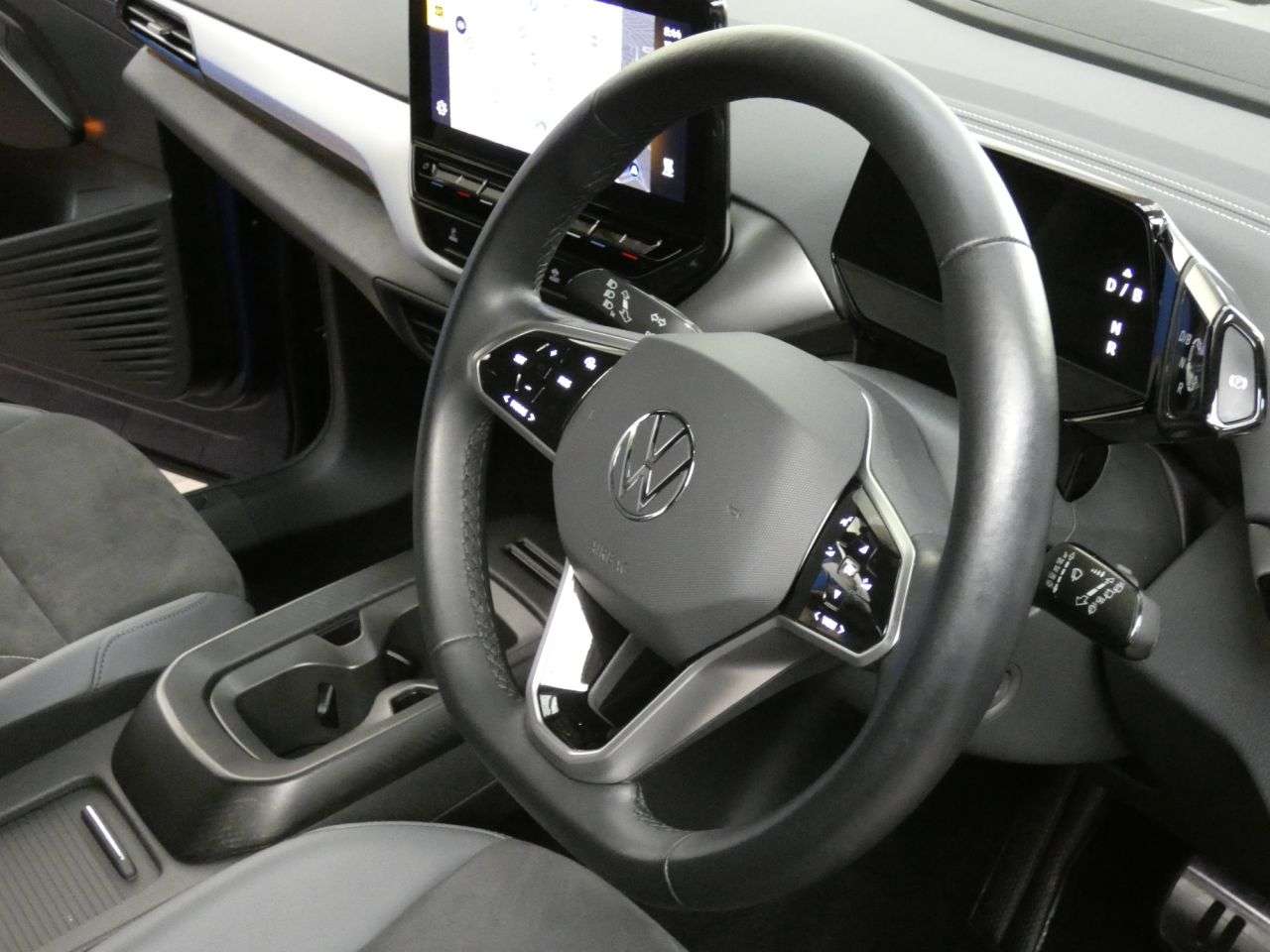 2023 VOLKSWAGEN ID.4 2023 VOLKSWAGEN ID.4