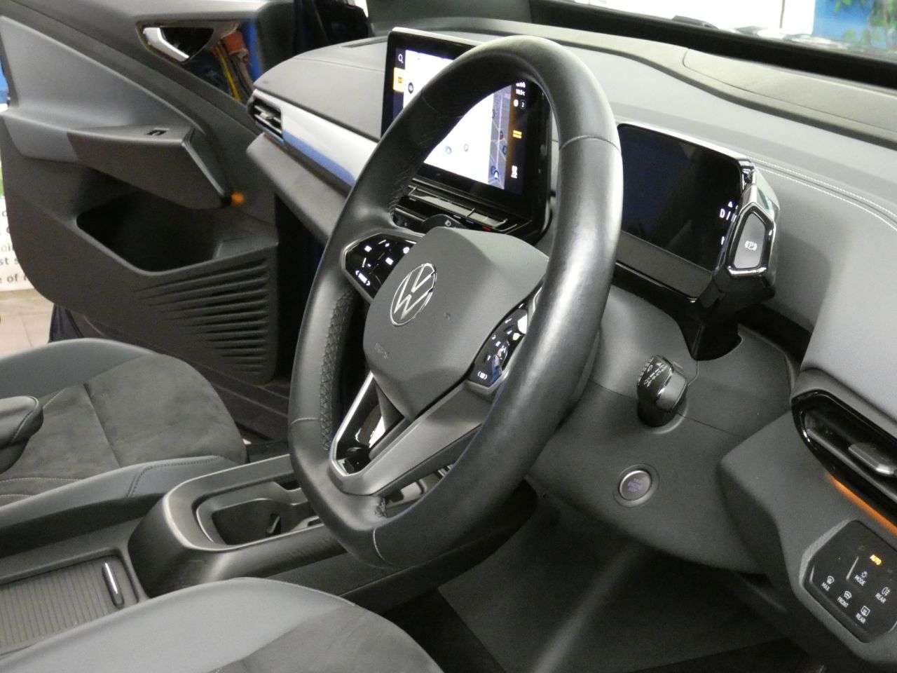2023 VOLKSWAGEN ID.4 2023 VOLKSWAGEN ID.4