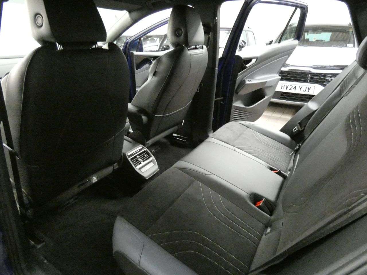 2023 VOLKSWAGEN ID.4 2023 VOLKSWAGEN ID.4