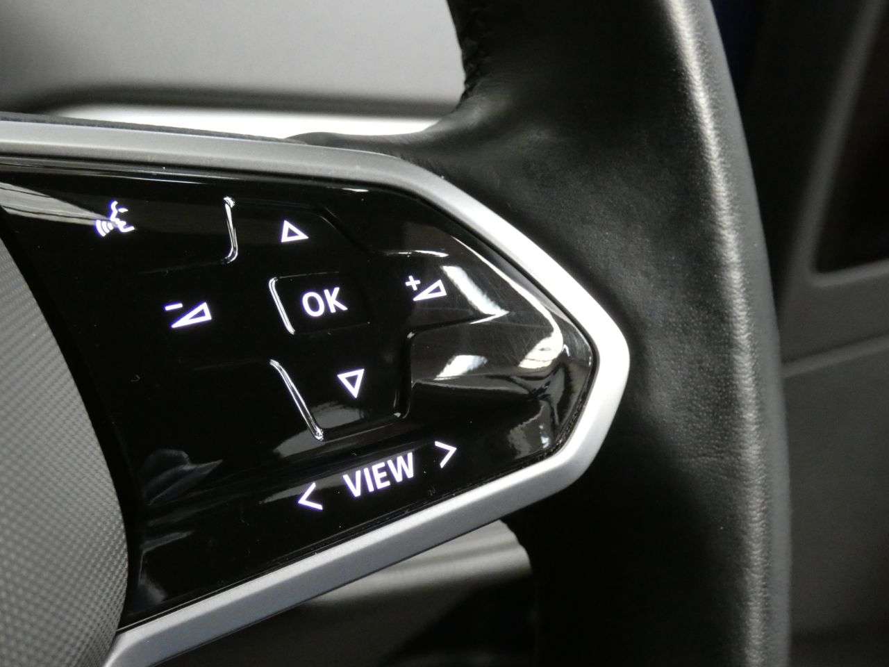 2023 VOLKSWAGEN ID.4 2023 VOLKSWAGEN ID.4