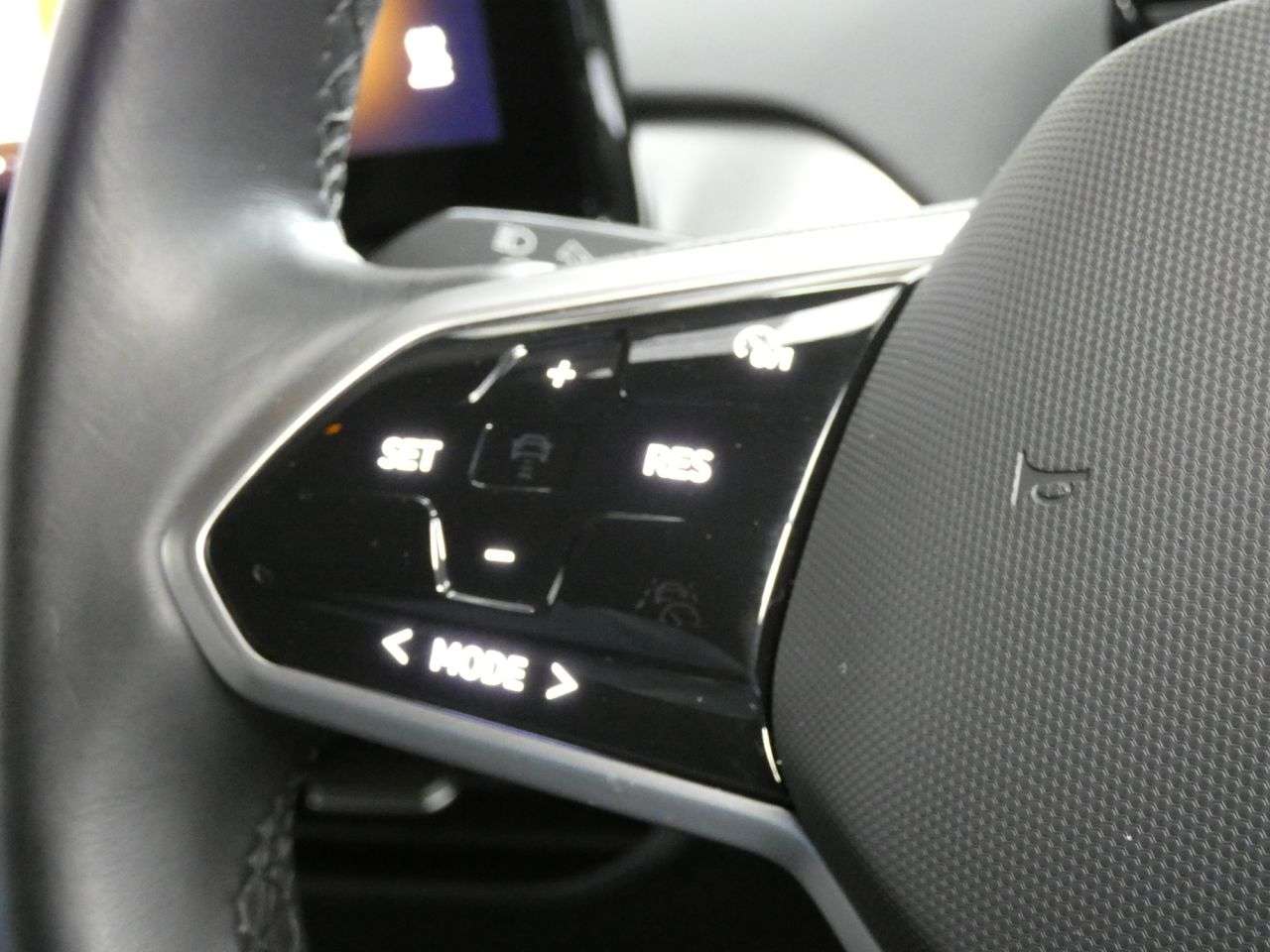 2023 VOLKSWAGEN ID.4 2023 VOLKSWAGEN ID.4