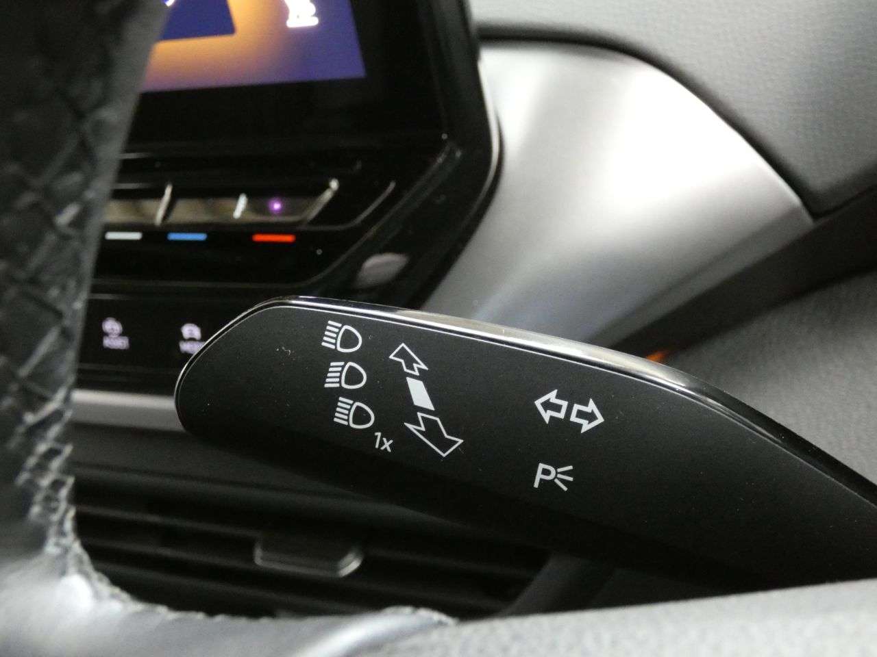 2023 VOLKSWAGEN ID.4 2023 VOLKSWAGEN ID.4