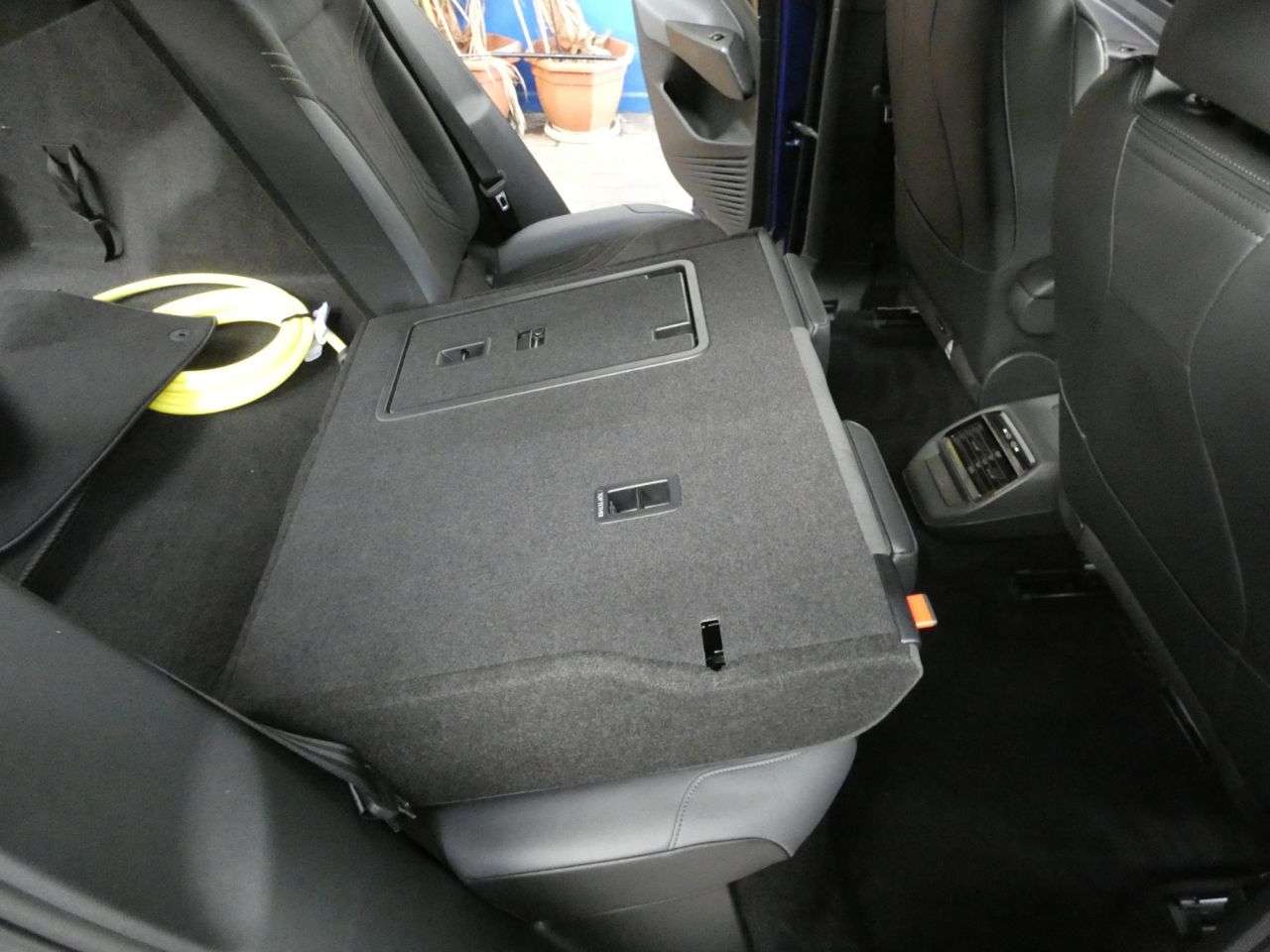 2023 VOLKSWAGEN ID.4 2023 VOLKSWAGEN ID.4