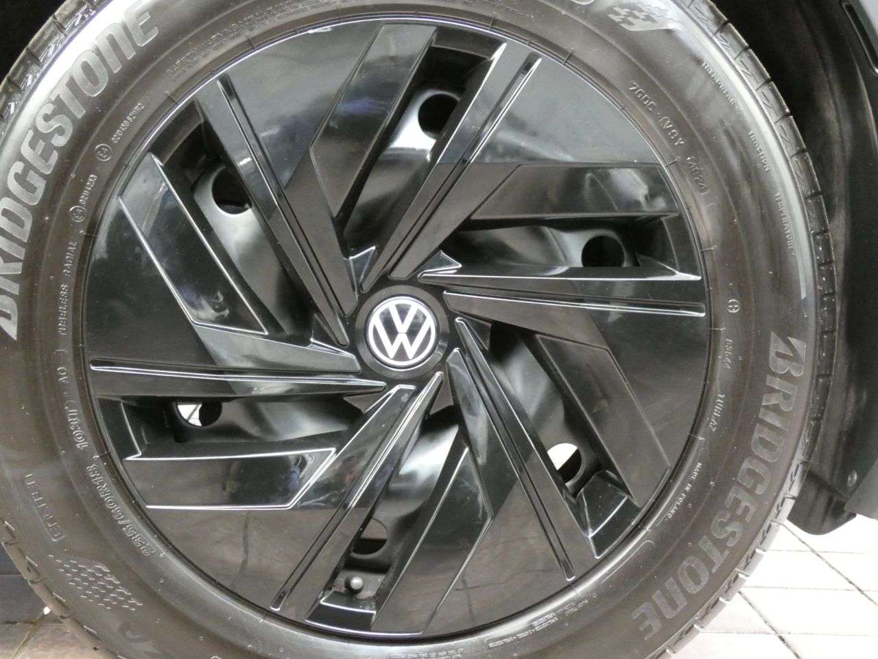 2023 VOLKSWAGEN ID.4 2023 VOLKSWAGEN ID.4