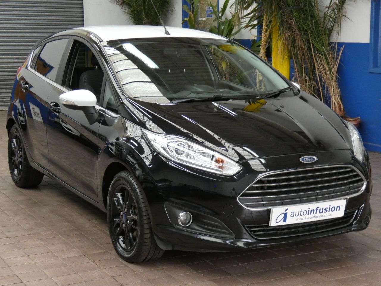A 2016 FORD FIESTA 1.0T EcoBoost Zetec Black Edition Hatchback 5dr Petrol Manual Euro 6 (s/s) A 2016 FORD FIESTA 1.0T EcoBoost Zetec Black Edition Hatchback 5dr Petrol Manual Euro 6 (s/s)