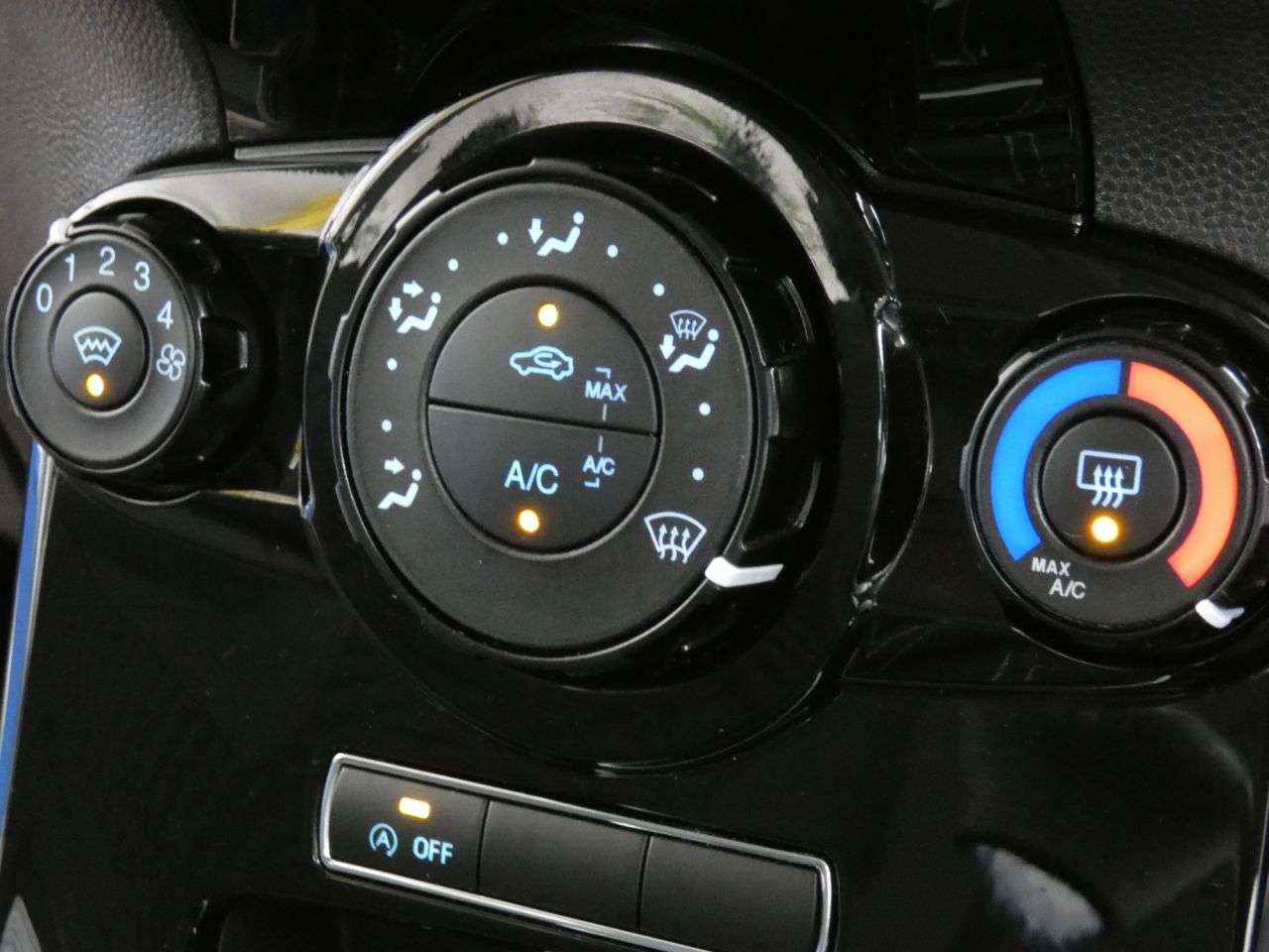 2016 FORD FIESTA 2016 FORD FIESTA