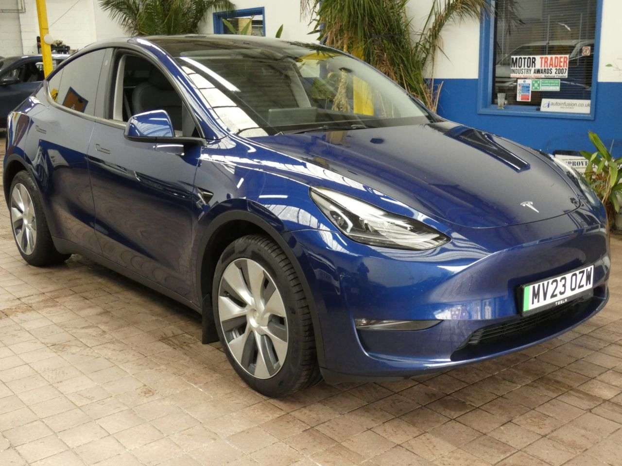 2023 TESLA MODEL Y 2023 TESLA MODEL Y