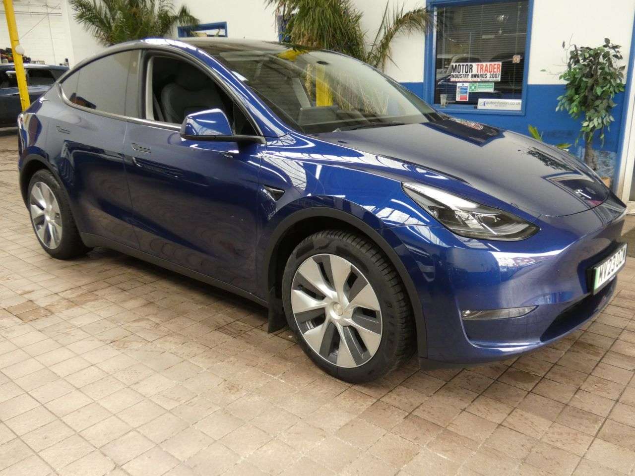 2023 TESLA MODEL Y 2023 TESLA MODEL Y